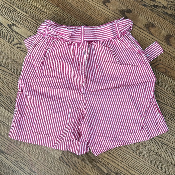 High waist pink stripped shorts   🌸 3 for $17 - Picture 2 of 4